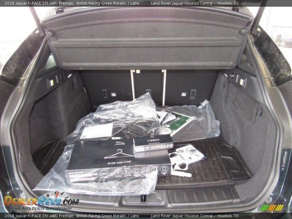 2018 Jaguar F-PACE 25t AWD Prestige British Racing Green Metallic / Latte Photo #16