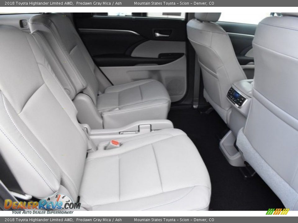 2018 Toyota Highlander Limited AWD Predawn Gray Mica / Ash Photo #19