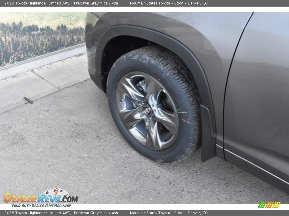2018 Toyota Highlander Limited AWD Predawn Gray Mica / Ash Photo #35