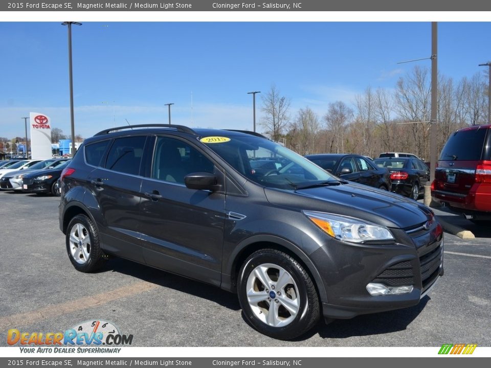 2015 Ford Escape SE Magnetic Metallic / Medium Light Stone Photo #1
