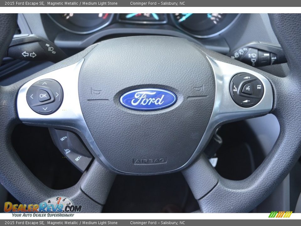 2015 Ford Escape SE Magnetic Metallic / Medium Light Stone Photo #23