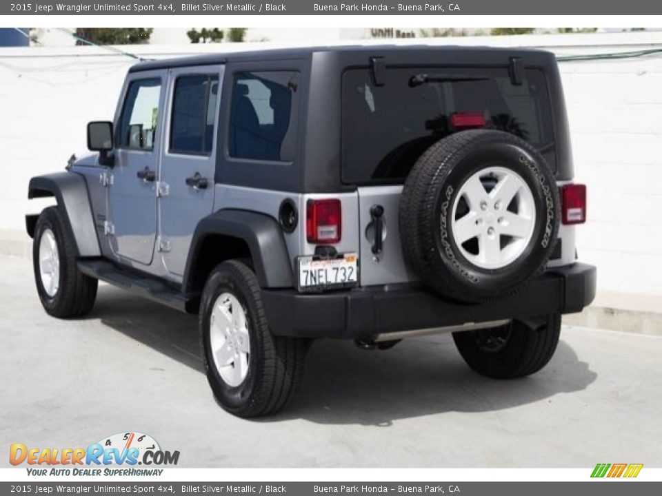 2015 Jeep Wrangler Unlimited Sport 4x4 Billet Silver Metallic / Black Photo #2