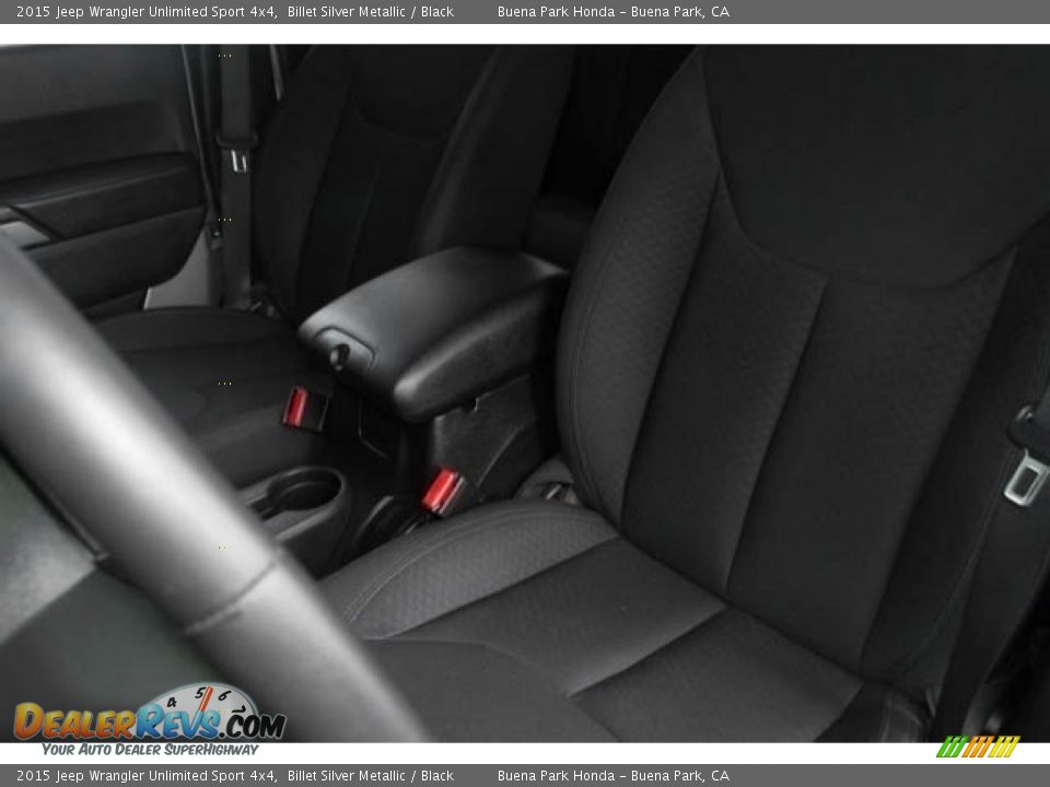 2015 Jeep Wrangler Unlimited Sport 4x4 Billet Silver Metallic / Black Photo #19