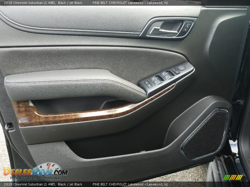 2018 Chevrolet Suburban LS 4WD Black / Jet Black Photo #6