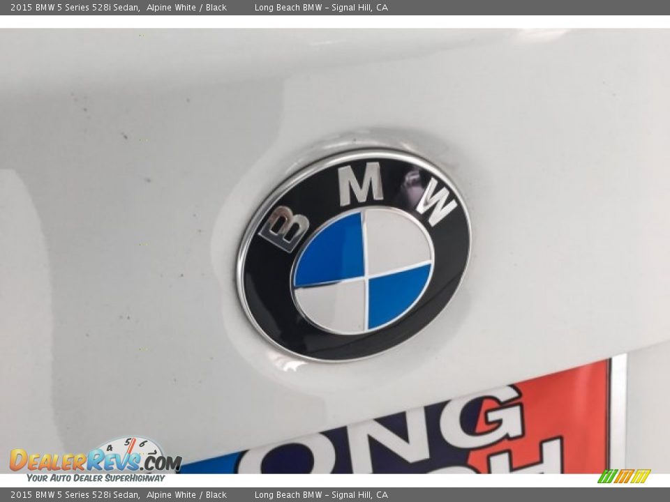 2015 BMW 5 Series 528i Sedan Alpine White / Black Photo #31