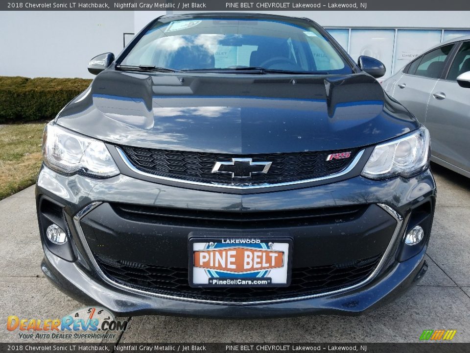 2018 Chevrolet Sonic LT Hatchback Nightfall Gray Metallic / Jet Black Photo #2