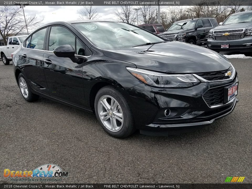 2018 Chevrolet Cruze LT Mosaic Black Metallic / Jet Black Photo #1