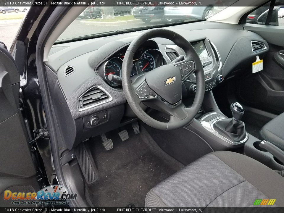 Jet Black Interior - 2018 Chevrolet Cruze LT Photo #7