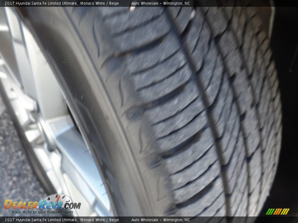 2017 Hyundai Santa Fe Limited Ultimate Monaco White / Beige Photo #8