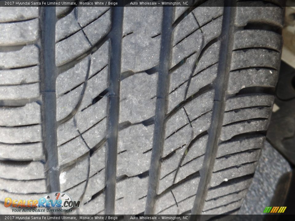 2017 Hyundai Santa Fe Limited Ultimate Monaco White / Beige Photo #9