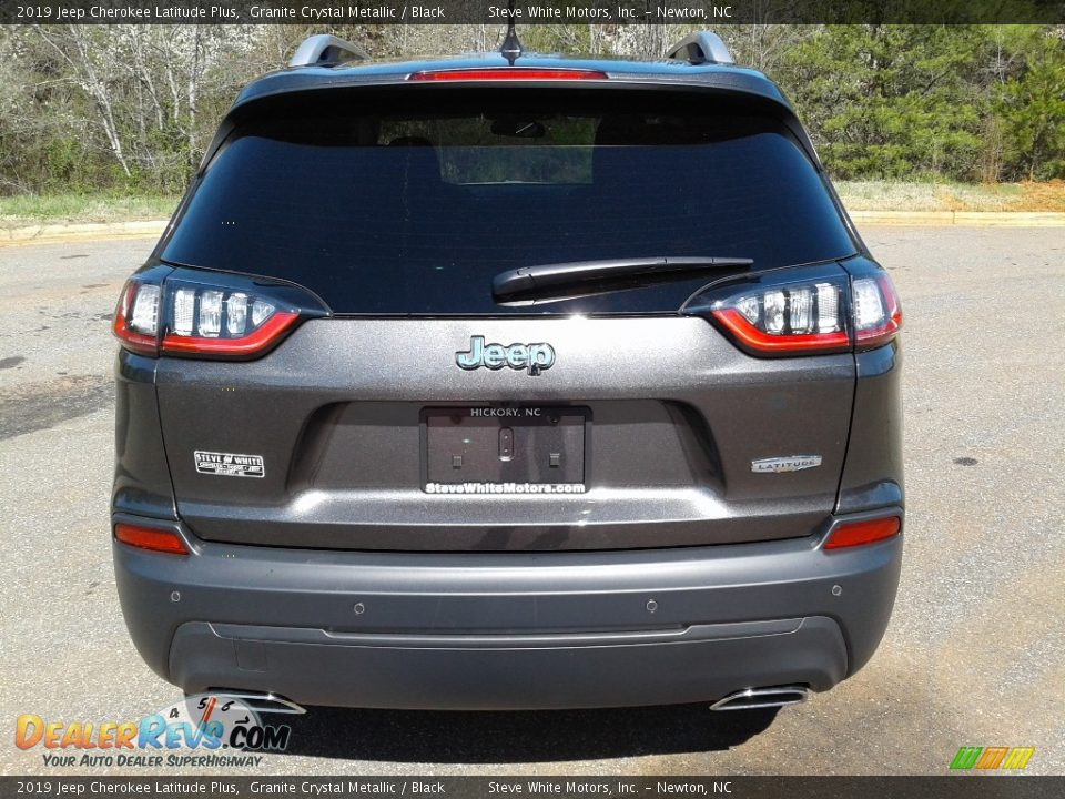 2019 Jeep Cherokee Latitude Plus Granite Crystal Metallic / Black Photo #7