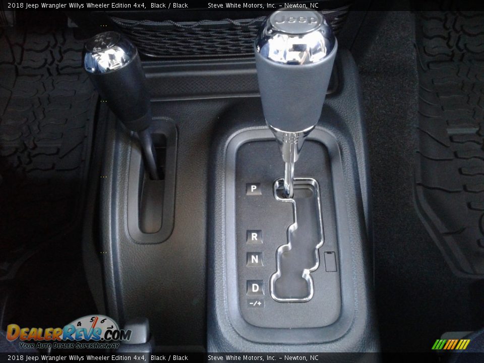 2018 Jeep Wrangler Willys Wheeler Edition 4x4 Shifter Photo #22