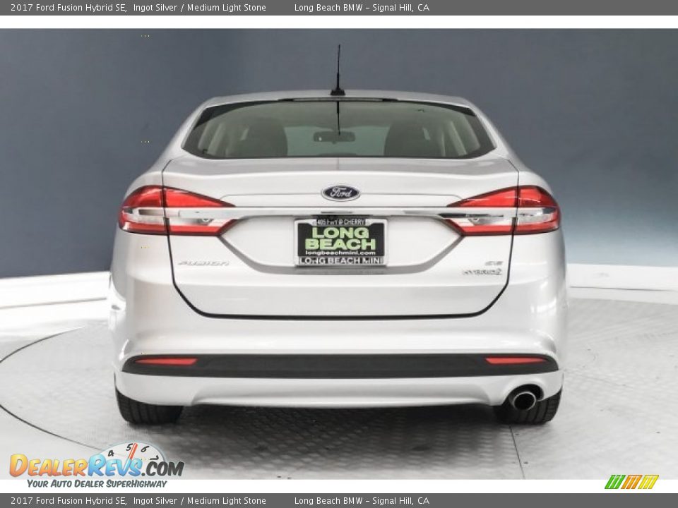2017 Ford Fusion Hybrid SE Ingot Silver / Medium Light Stone Photo #2