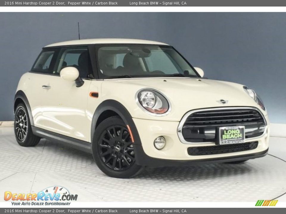 2016 Mini Hardtop Cooper 2 Door Pepper White / Carbon Black Photo #12