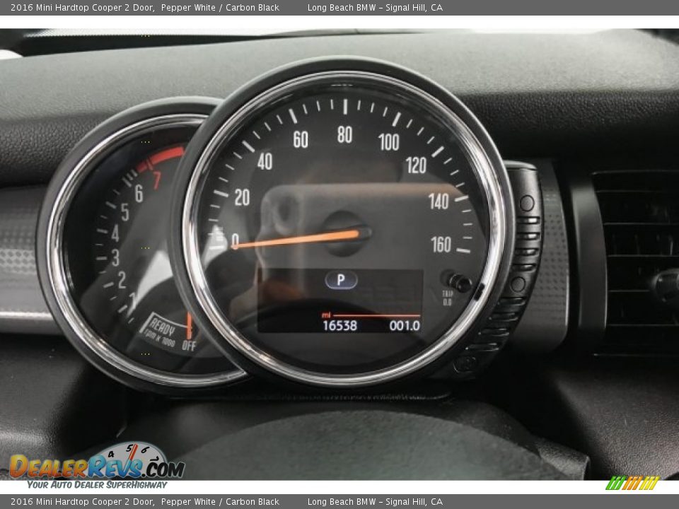 2016 Mini Hardtop Cooper 2 Door Pepper White / Carbon Black Photo #17