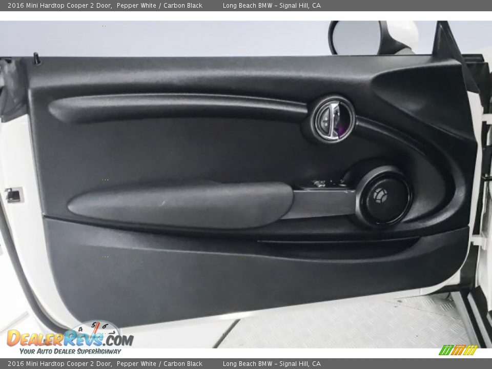 2016 Mini Hardtop Cooper 2 Door Pepper White / Carbon Black Photo #22