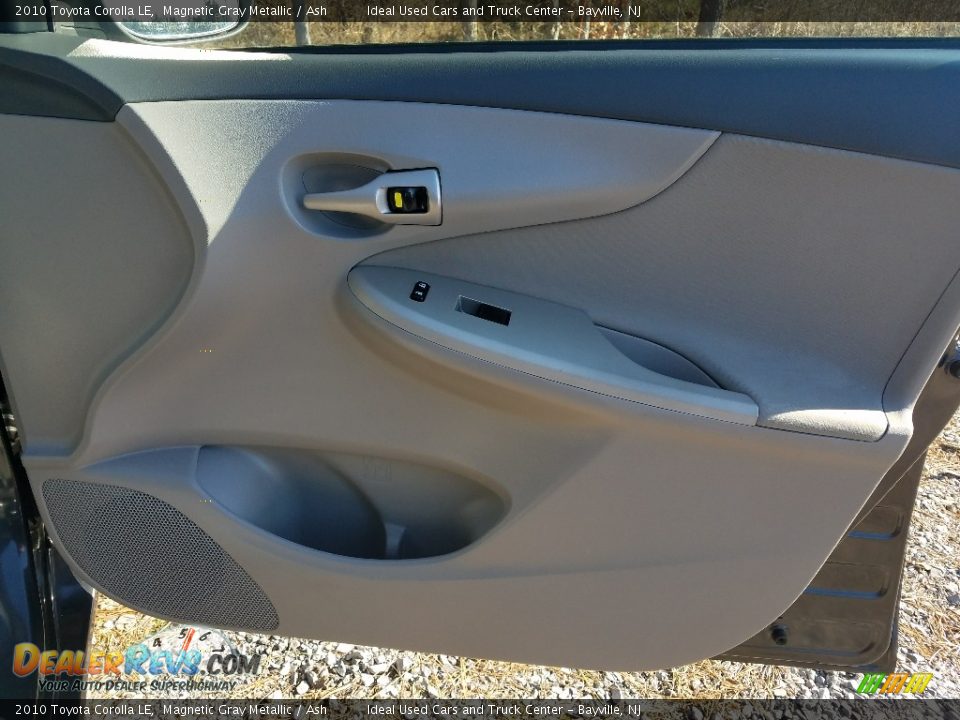 2010 Toyota Corolla LE Magnetic Gray Metallic / Ash Photo #9