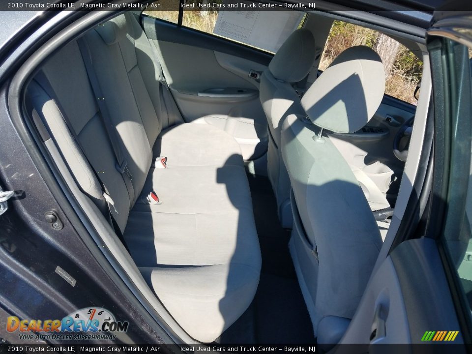 2010 Toyota Corolla LE Magnetic Gray Metallic / Ash Photo #11