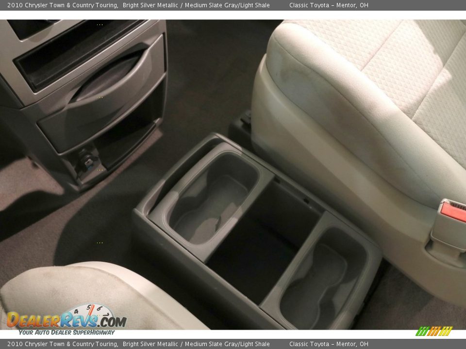 2010 Chrysler Town & Country Touring Bright Silver Metallic / Medium Slate Gray/Light Shale Photo #9