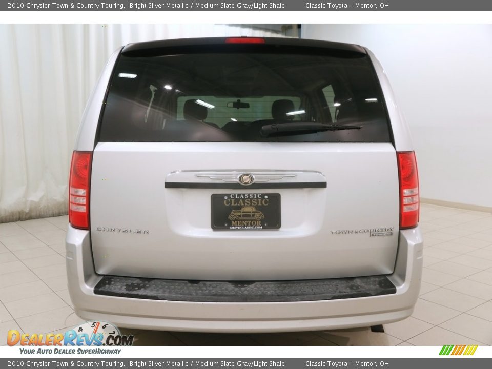 2010 Chrysler Town & Country Touring Bright Silver Metallic / Medium Slate Gray/Light Shale Photo #15