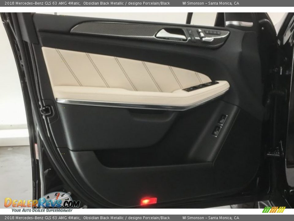 Door Panel of 2018 Mercedes-Benz GLS 63 AMG 4Matic Photo #24