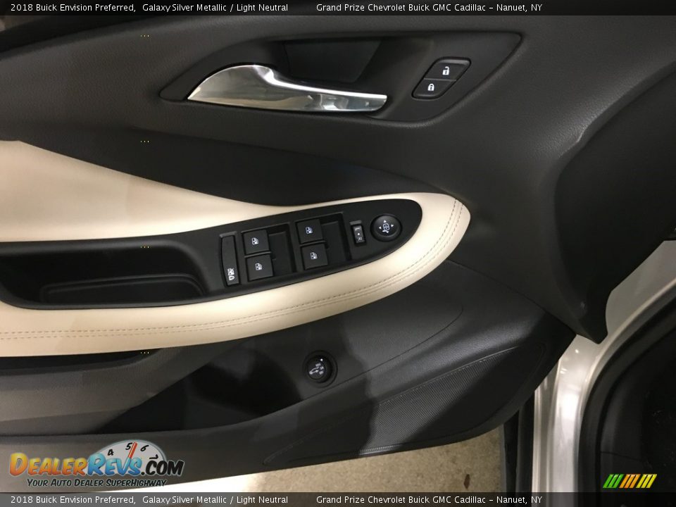 2018 Buick Envision Preferred Galaxy Silver Metallic / Light Neutral Photo #11