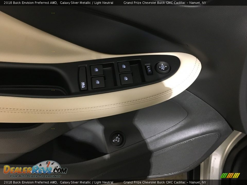 2018 Buick Envision Preferred AWD Galaxy Silver Metallic / Light Neutral Photo #11