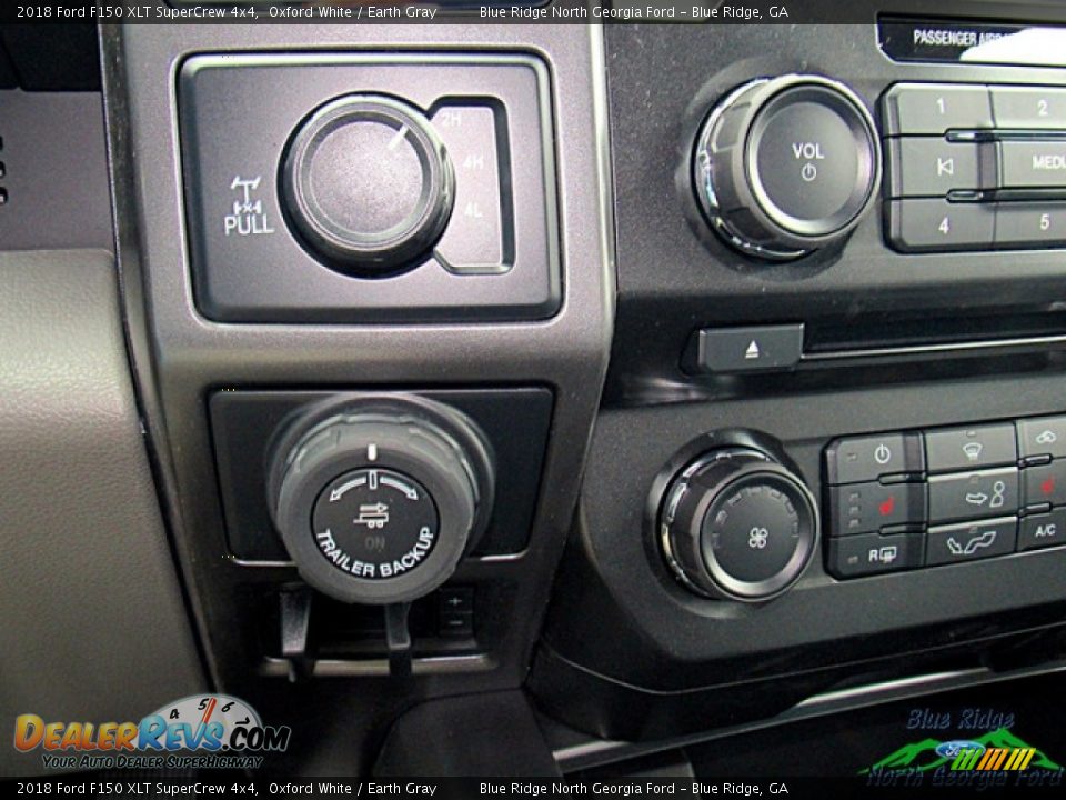 2018 Ford F150 XLT SuperCrew 4x4 Oxford White / Earth Gray Photo #22