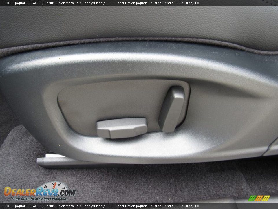 2018 Jaguar E-PACE S Indus Silver Metallic / Ebony/Ebony Photo #26