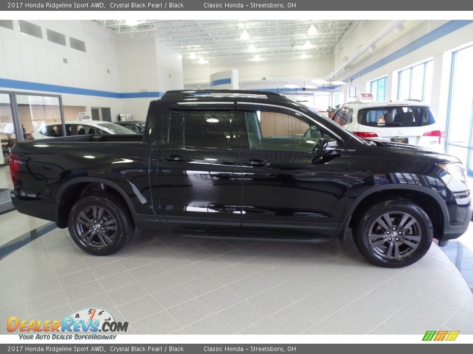 2017 Honda Ridgeline Sport AWD Crystal Black Pearl / Black Photo #5