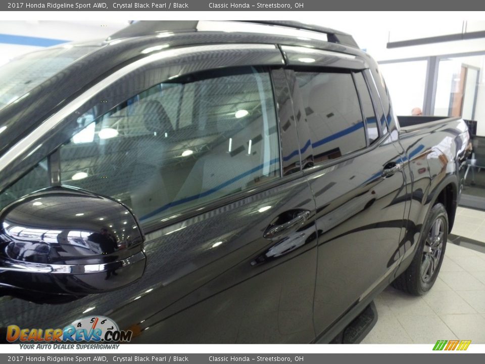 2017 Honda Ridgeline Sport AWD Crystal Black Pearl / Black Photo #8