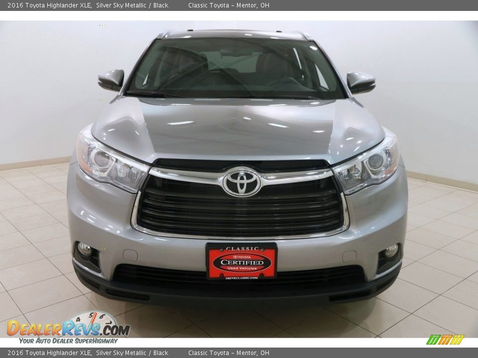 2016 Toyota Highlander XLE Silver Sky Metallic / Black Photo #2
