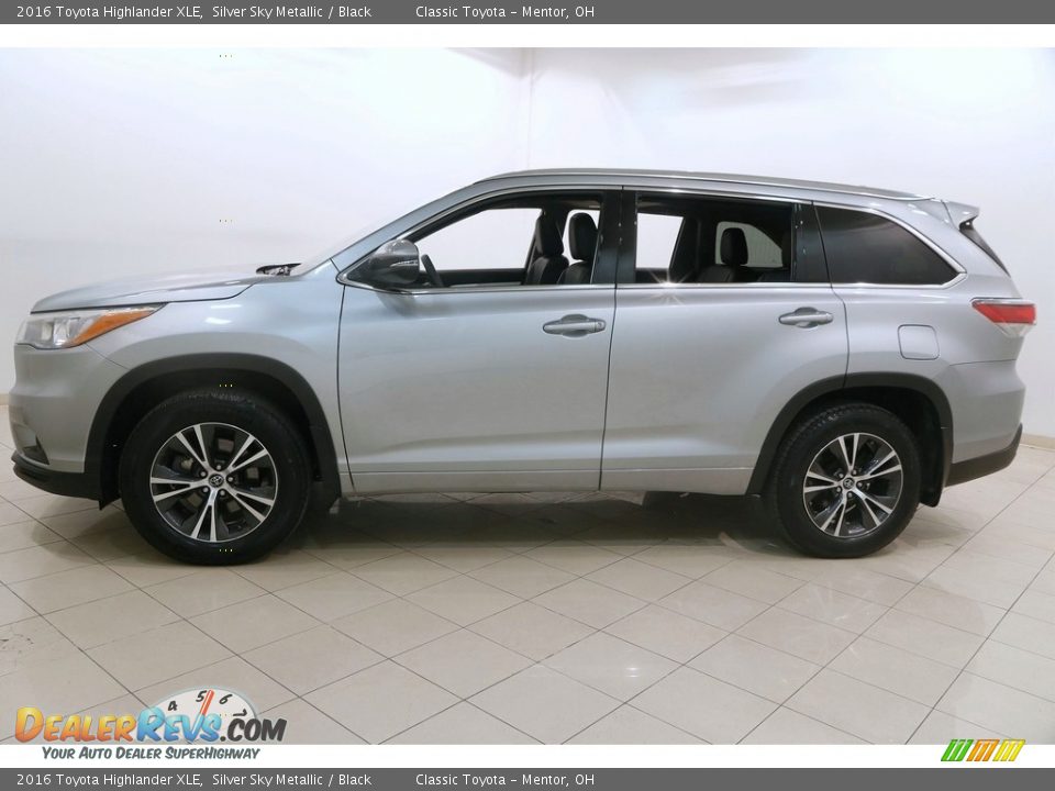 2016 Toyota Highlander XLE Silver Sky Metallic / Black Photo #4