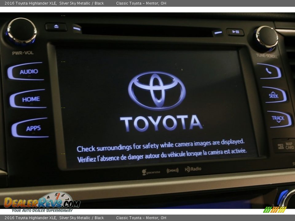 2016 Toyota Highlander XLE Silver Sky Metallic / Black Photo #16