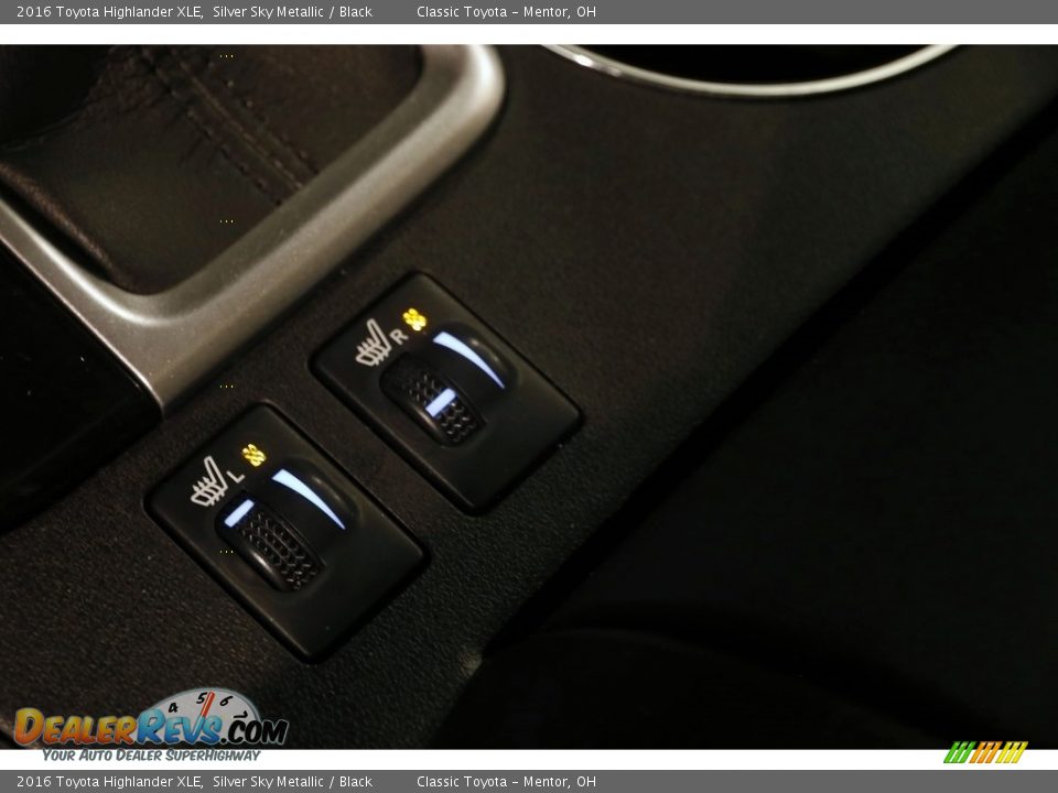 2016 Toyota Highlander XLE Silver Sky Metallic / Black Photo #23