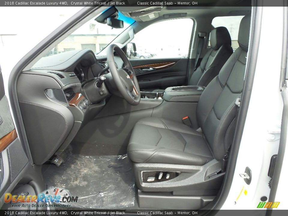 2018 Cadillac Escalade Luxury 4WD Crystal White Tricoat / Jet Black Photo #3