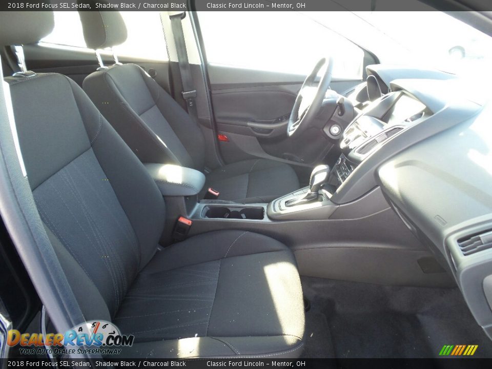 2018 Ford Focus SEL Sedan Shadow Black / Charcoal Black Photo #5