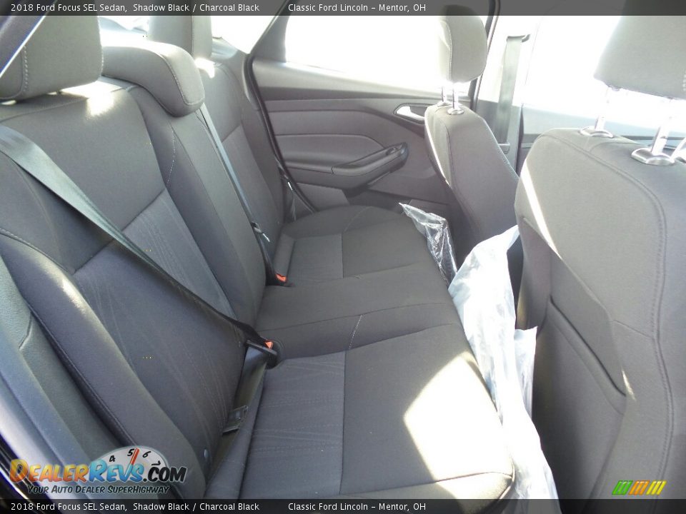 2018 Ford Focus SEL Sedan Shadow Black / Charcoal Black Photo #6