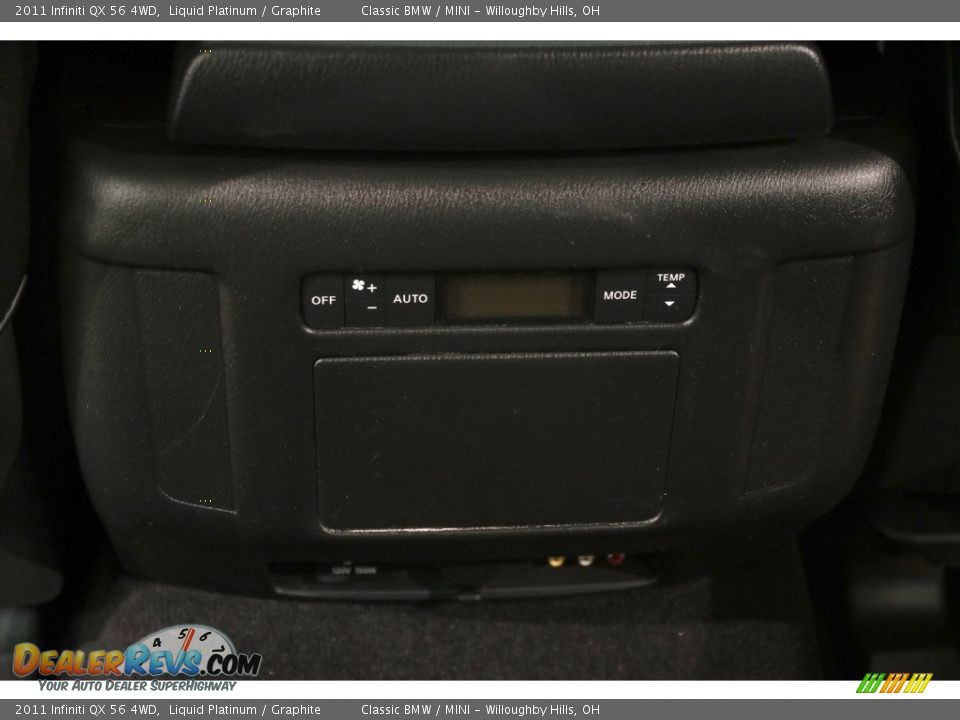 2011 Infiniti QX 56 4WD Liquid Platinum / Graphite Photo #36