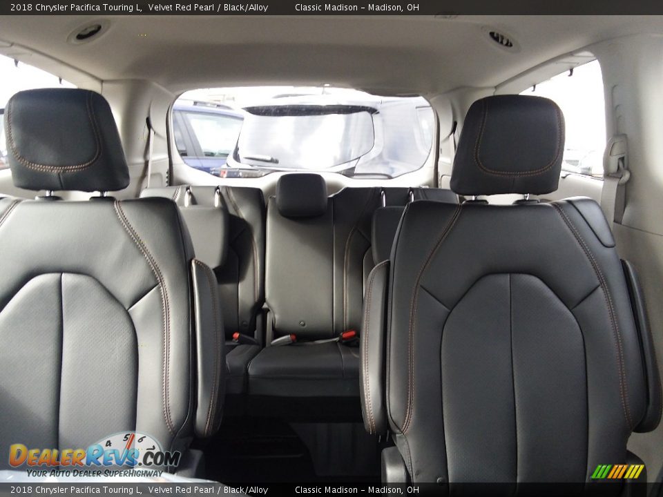 2018 Chrysler Pacifica Touring L Velvet Red Pearl / Black/Alloy Photo #6