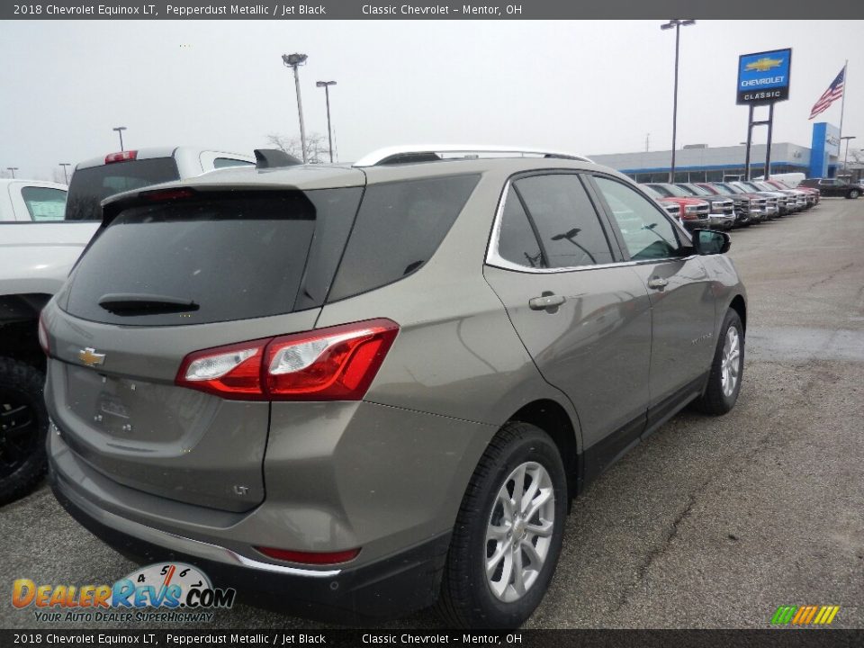 2018 Chevrolet Equinox LT Pepperdust Metallic / Jet Black Photo #4
