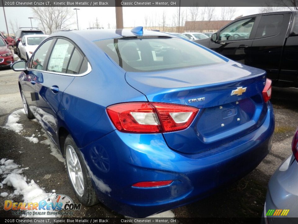 2018 Chevrolet Cruze LT Kinetic Blue Metallic / Jet Black Photo #5
