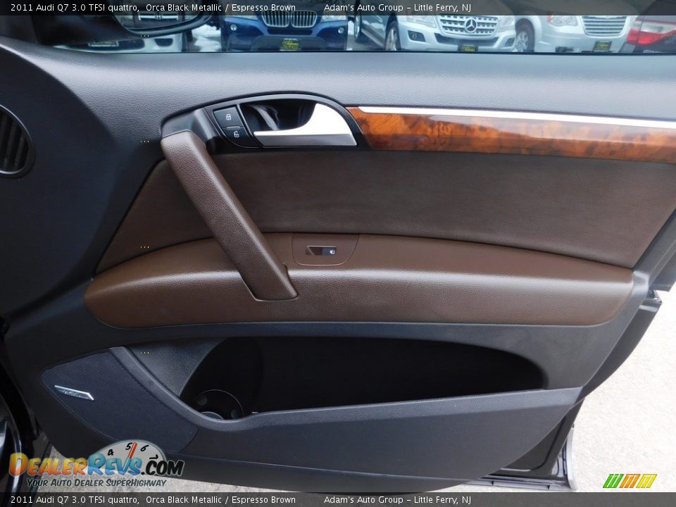 2011 Audi Q7 3.0 TFSI quattro Orca Black Metallic / Espresso Brown Photo #25