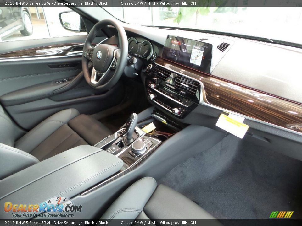 2018 BMW 5 Series 530i xDrive Sedan Jet Black / Black Photo #6