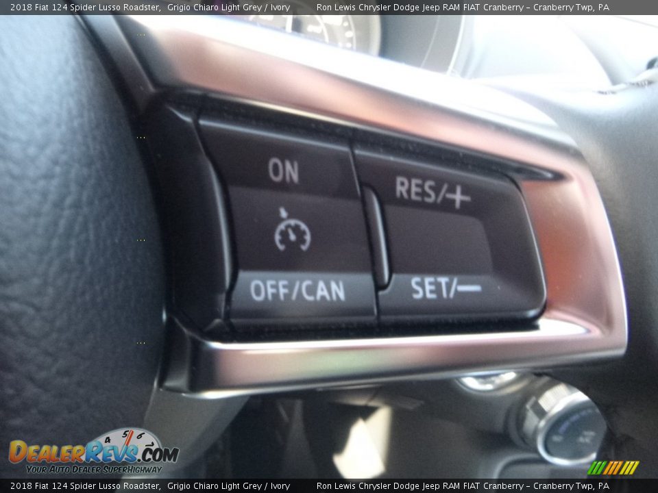 2018 Fiat 124 Spider Lusso Roadster Grigio Chiaro Light Grey / Ivory Photo #19
