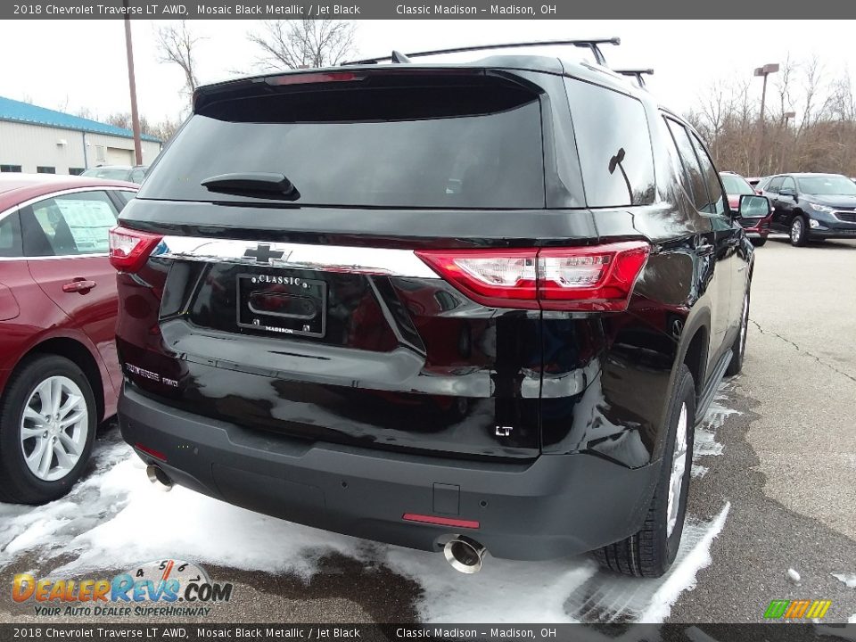 2018 Chevrolet Traverse LT AWD Mosaic Black Metallic / Jet Black Photo #3