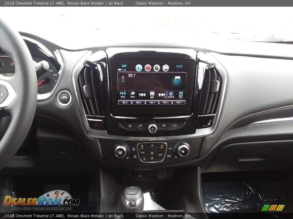 2018 Chevrolet Traverse LT AWD Mosaic Black Metallic / Jet Black Photo #9