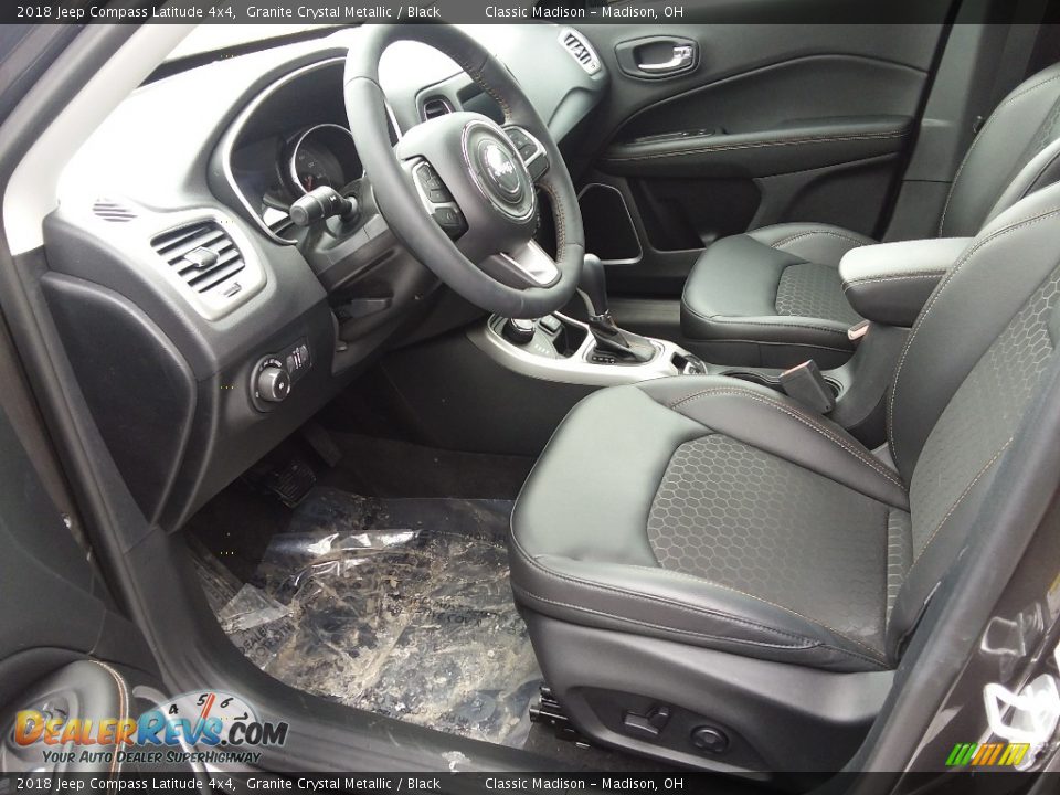 2018 Jeep Compass Latitude 4x4 Granite Crystal Metallic / Black Photo #5