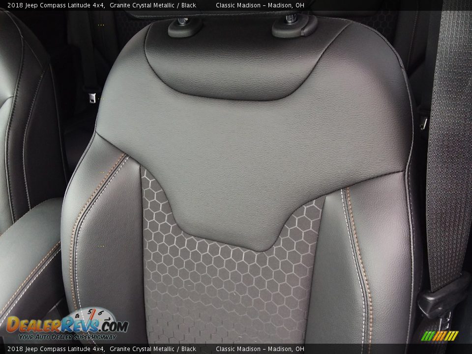 2018 Jeep Compass Latitude 4x4 Granite Crystal Metallic / Black Photo #6