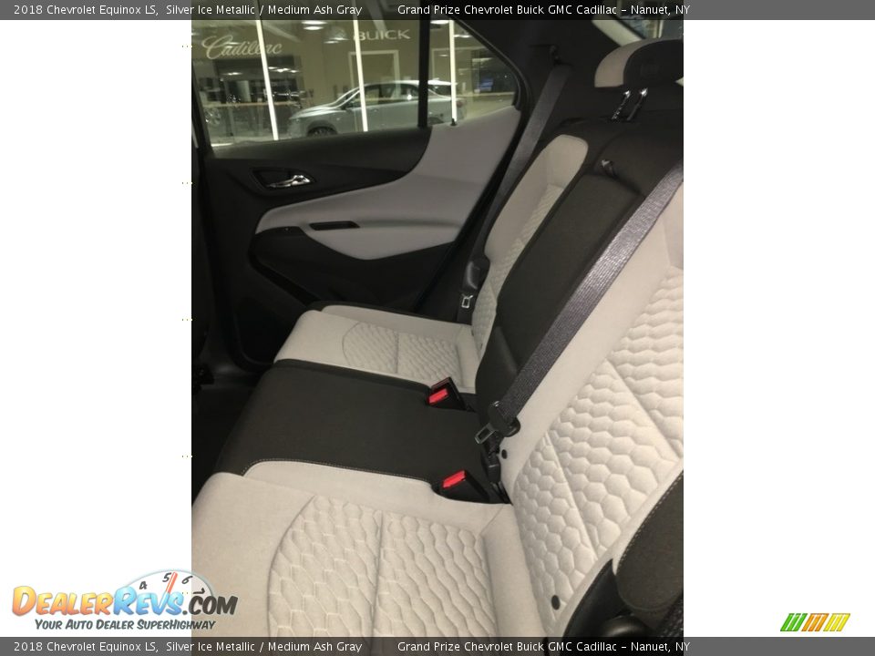2018 Chevrolet Equinox LS Silver Ice Metallic / Medium Ash Gray Photo #13